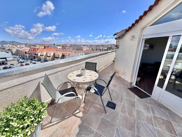Aticos en venta en Valdepeñas, Barrio de los Llanos photo 0