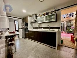 Piso en venta en Dos Hermanas photo 0