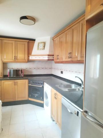 Piso en venta en Córdoba, Parque Azahara photo 0