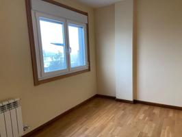 Piso en venta en Lalín photo 0