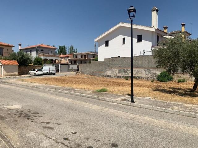 Terreno en venta en Jun, Vega de granada zona noroeste photo 0