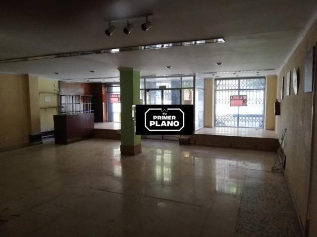 Local comercial en venta en Albacete, Semicentro photo 0