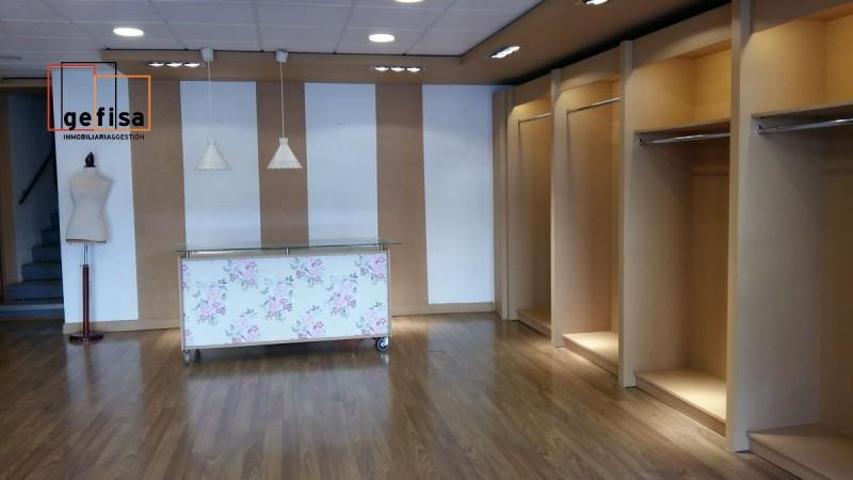 Local comercial en venta en Valdepeñas, Centro photo 0