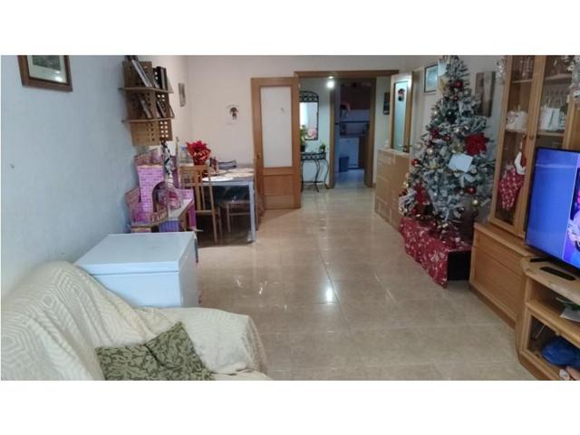 Piso en venta en Lorca photo 0