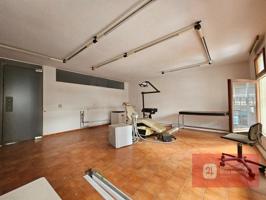 Oficina en venta en Roses photo 0