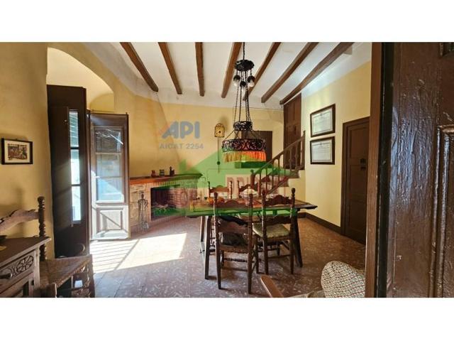 Casa en venta en Poboleda photo 0