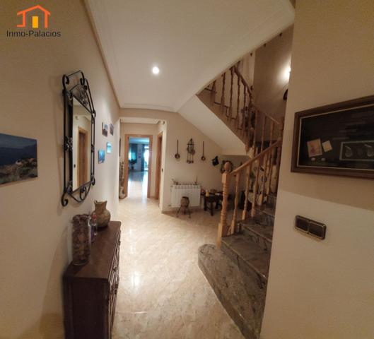 Casa en venta en Quesada, Pueblo - Casco urbano photo 0