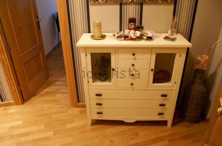 Piso en venta en Lardero, Pueblo photo 0