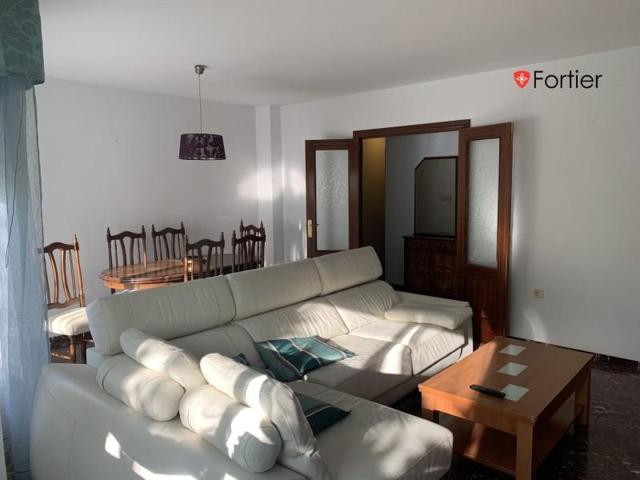 Piso en venta en Martos, Parque photo 0