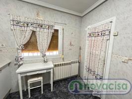 Bungalow en venta en Cadalso de los Vidrios photo 0