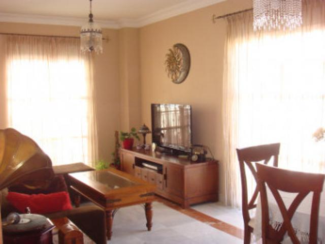 Piso en venta en Almendralejo, Santiago - Colegio San Francisco photo 0