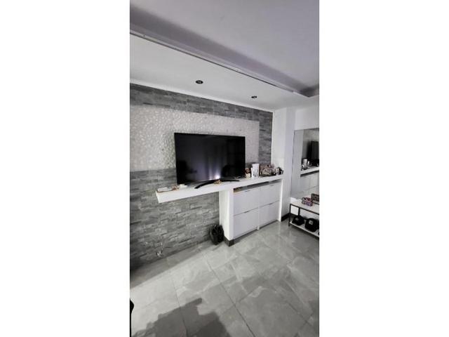 Piso en venta en Zaragoza photo 0