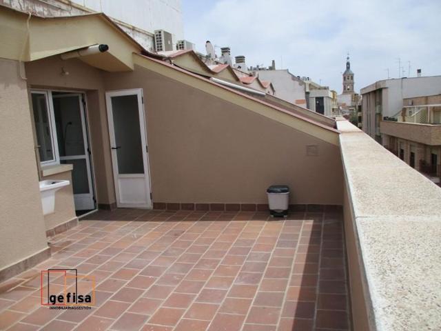 Aticos en venta en Valdepeñas, Centro photo 0