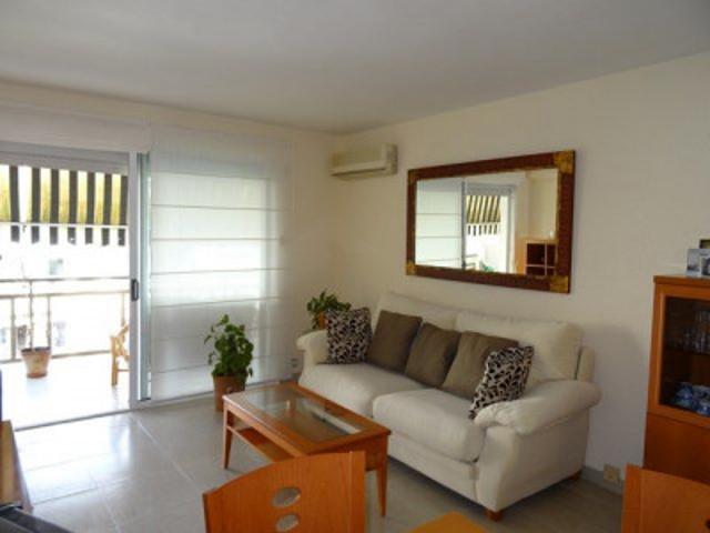 Apartamento en venta en Salou, Calle Mayor photo 0