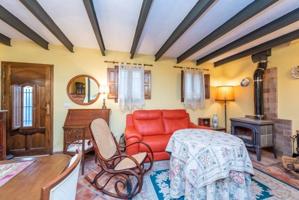 Casas de pueblo en venta en Torremanzanas, Torremanzanas photo 0