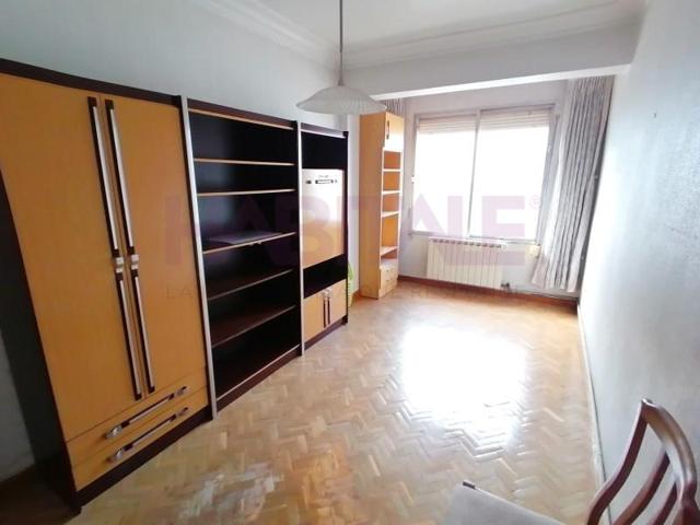 Piso en venta en Zaragoza, Ciudad Jardín - Parque Roma photo 0