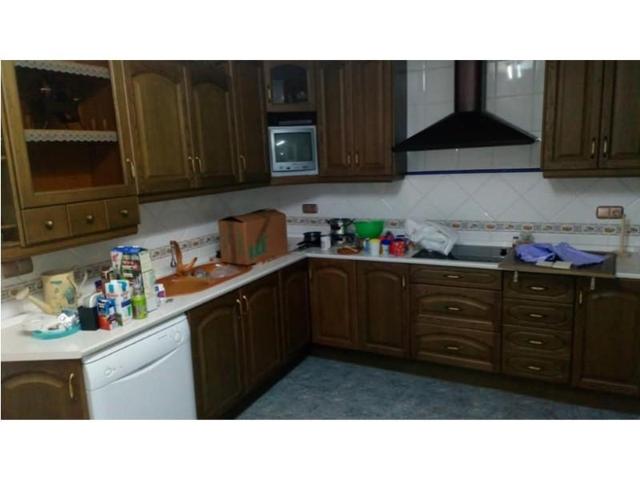 Casa en venta en Villarrobledo photo 0