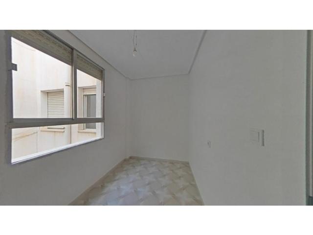 Piso en venta en Torrevieja photo 0