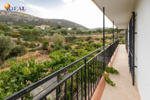 Casa con terreno en venta en Colomera, Los Montes Granada photo 0