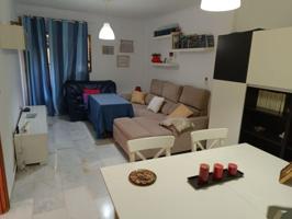 Casa en venta en Brenes, Brenes photo 0