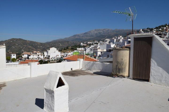 Casas de pueblo en venta en Cómpeta, Competa photo 0