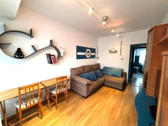 Piso en venta en Santoña, Santona photo 0