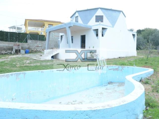 Chalet en venta en Llombai photo 0