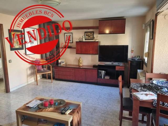 Piso en venta en Barcelona, Nou Barris - Verdum photo 0