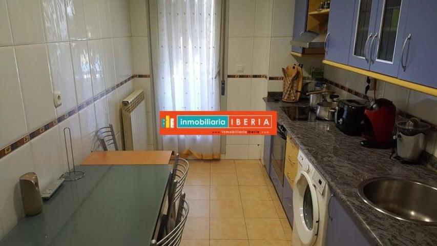 Piso en venta en Logroño, Varea photo 0