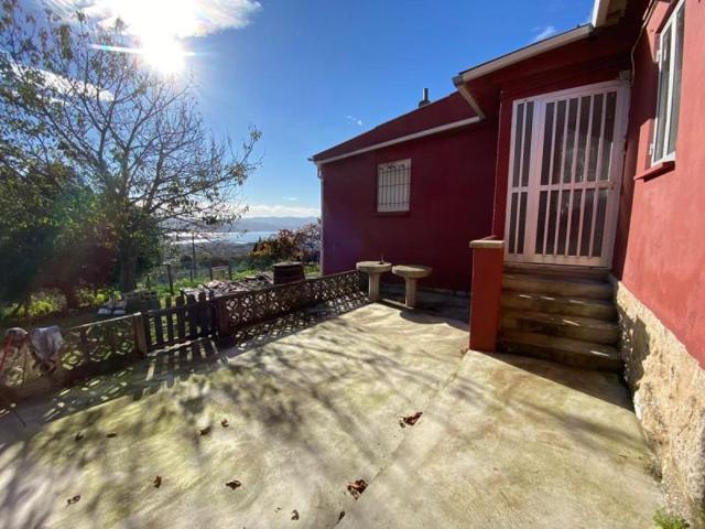 Casa en venta en Moaña, Broullon photo 0