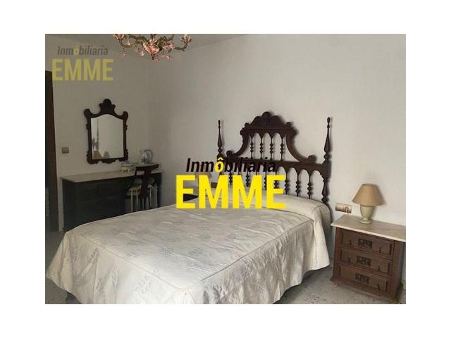 Piso en venta en Ronda photo 0