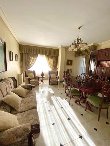 Piso en venta en Torre del Campo, Torre Del Campo photo 0