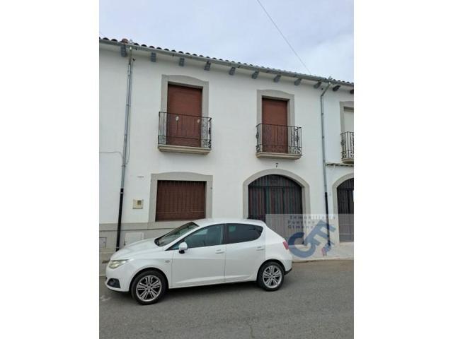 Casa en venta en Alcaracejos photo 0