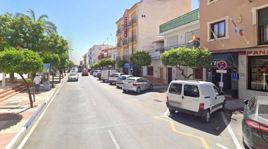 Local comercial en venta en Marbella, San Pedro De Alcantara photo 0