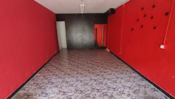 Local comercial en venta en Salou, Centro photo 0
