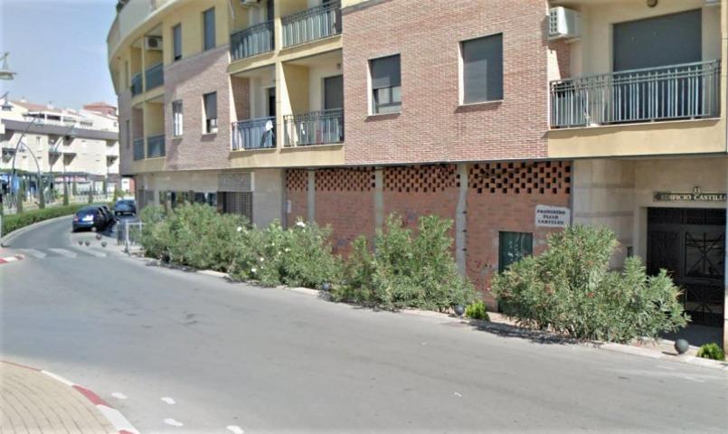 Local comercial en venta en Valdepeñas, 1ro De Julio photo 0