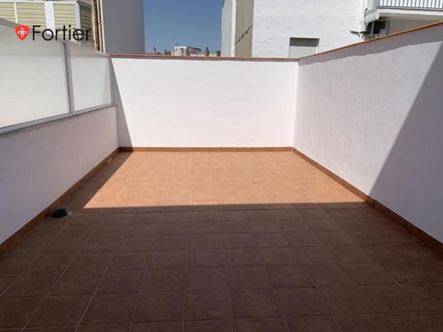 Apartamento en venta en Martos, Centro photo 0