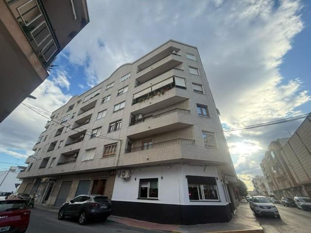 Apartamento en venta en Almoradi, Almoradí photo 0