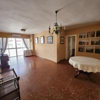 Piso en venta en Écija photo 0