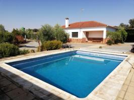 Chalet en venta en Villaralto photo 0