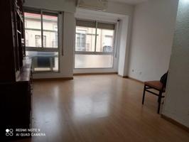 Piso en venta en Zaragoza photo 0