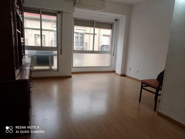 Piso en venta en Zaragoza photo 0