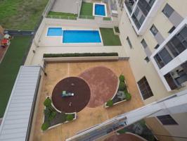 Piso en venta en Torrent, Parc. Central photo 0