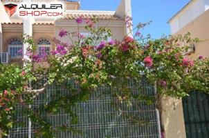 Adosada en venta en Guardamar del Segura, Campico photo 0