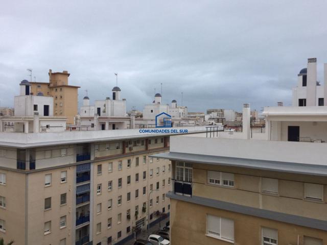 Piso en venta en Cádiz, Corte Ingles photo 0