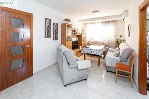 Entresuelo en venta en Cúllar Vega, Vega de granada zona noroeste photo 0
