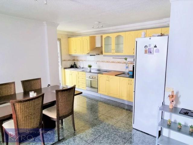 Piso en venta en Arrecife photo 0