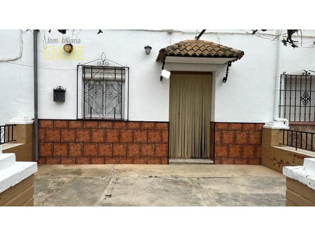 Casa con terreno en venta en Ronda photo 0