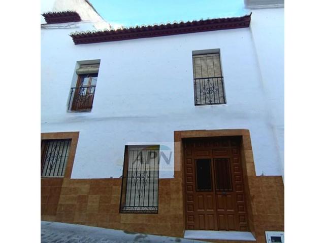 Casas de pueblo en venta en Alora photo 0
