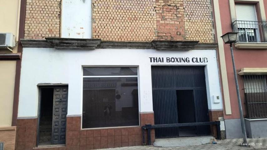 Adosada en venta en Benacazón, Colegio Publico photo 0